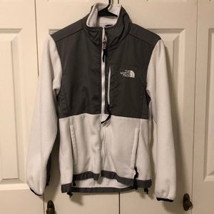 Womens small north face jacket. White and gray